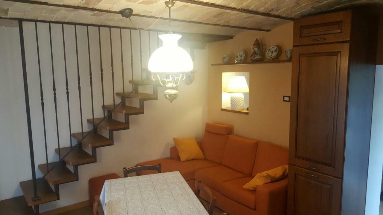 Scaccia Pensieri Villa Cerchio Buitenkant foto