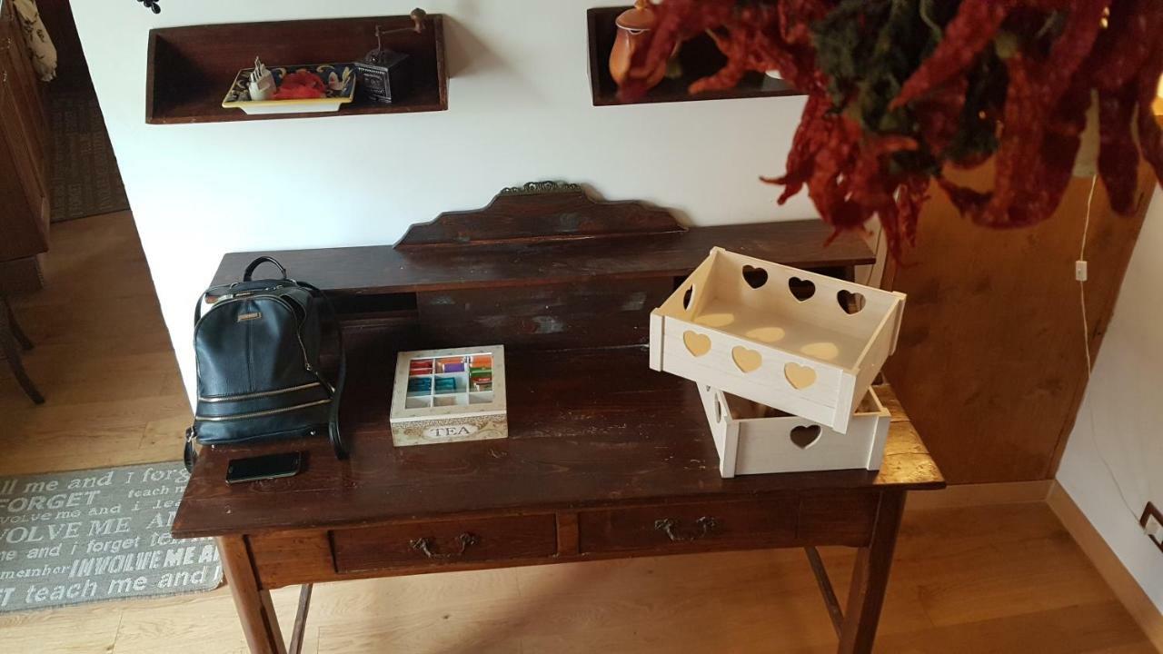 Scaccia Pensieri Villa Cerchio Buitenkant foto