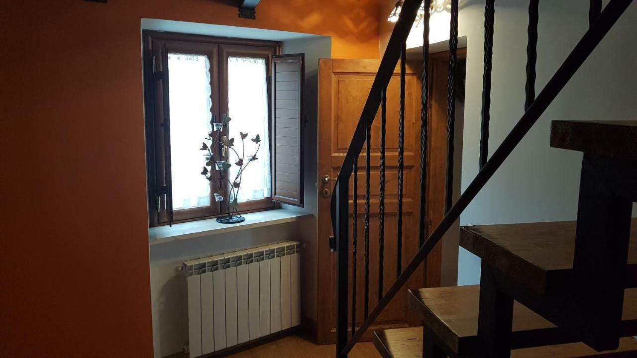 Scaccia Pensieri Villa Cerchio Buitenkant foto