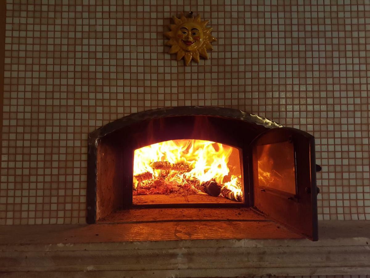 Scaccia Pensieri Villa Cerchio Buitenkant foto