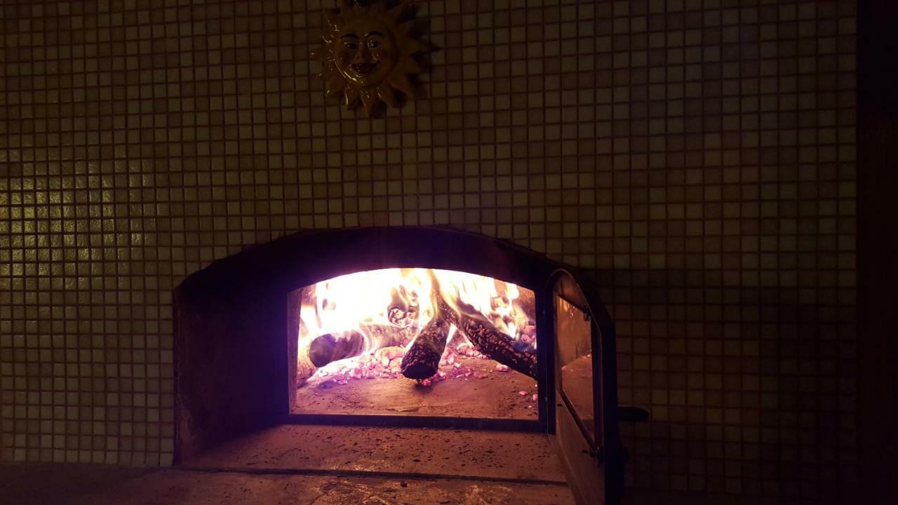 Scaccia Pensieri Villa Cerchio Buitenkant foto